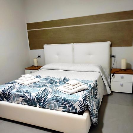 Albergo Piazza Risorgimento Porto Cesareo Eksteriør billede