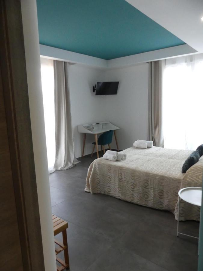 Albergo Piazza Risorgimento Porto Cesareo Eksteriør billede