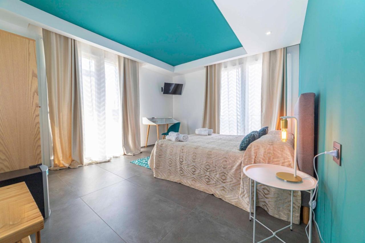 Albergo Piazza Risorgimento Porto Cesareo Eksteriør billede
