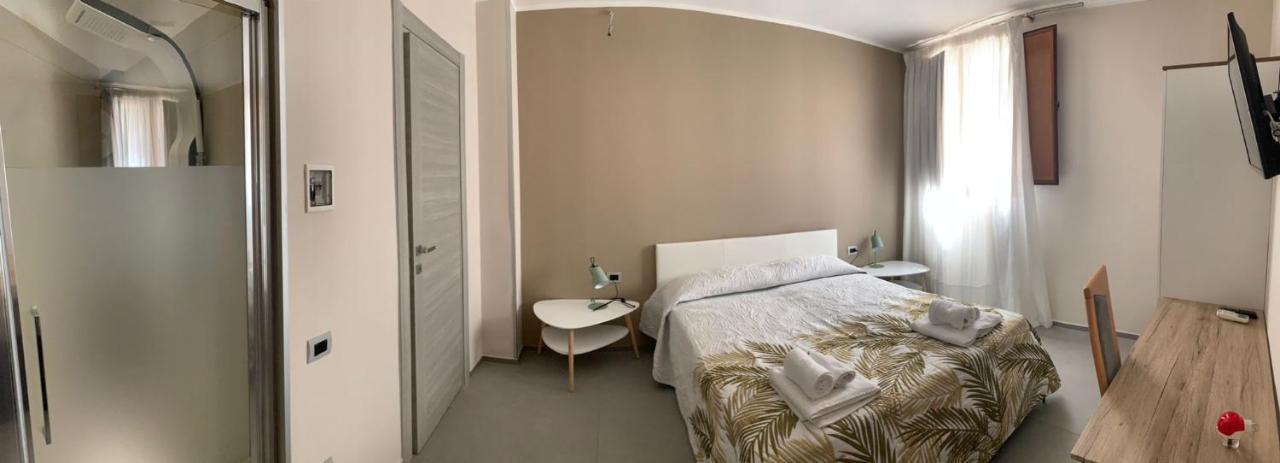 Albergo Piazza Risorgimento Porto Cesareo Eksteriør billede