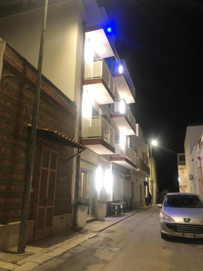 Albergo Piazza Risorgimento Porto Cesareo Eksteriør billede